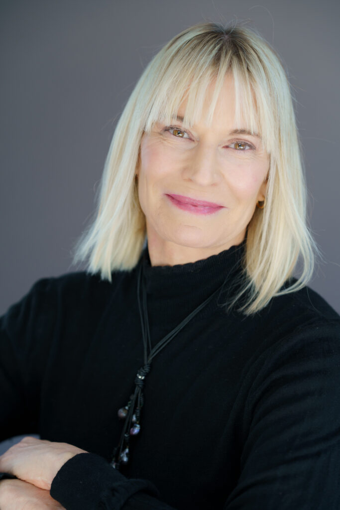 Headshot of a woman smiling who is a Managing Director, CPP Investments